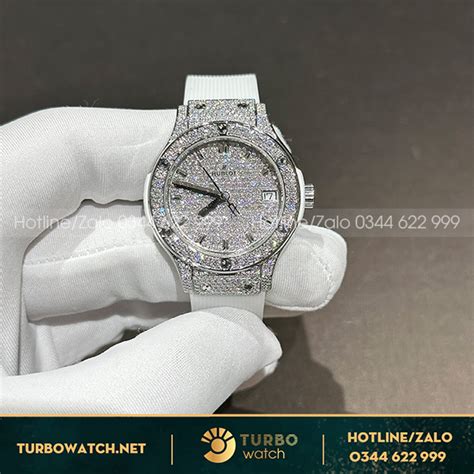 dong ho hublot nu|More.